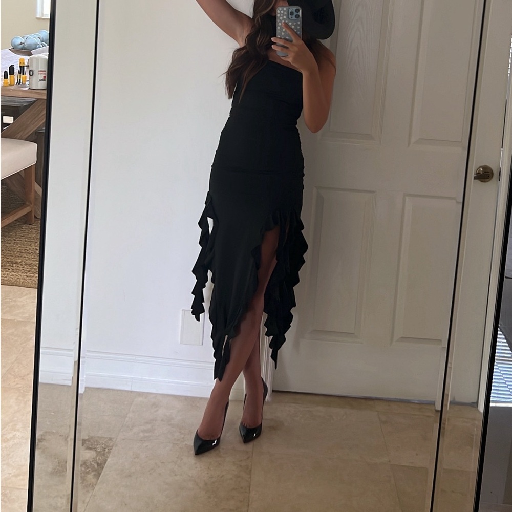 Black Strapless Dress